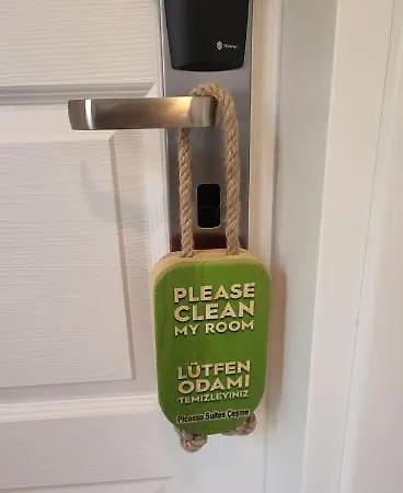 Picasso Gazde/Camere de închiriat