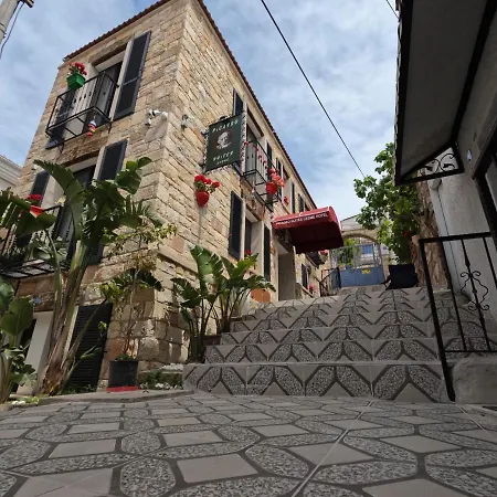 Picasso Gazde/Camere de închiriat Çeşme