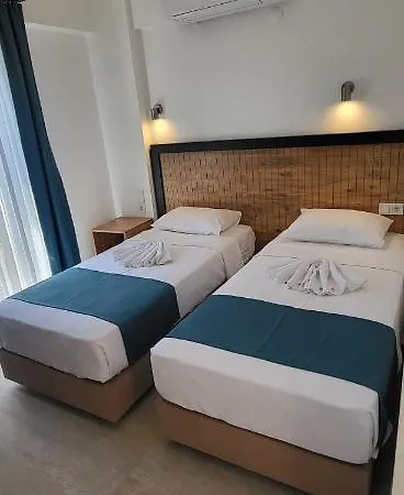 Picasso Gazde/Camere de închiriat