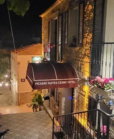 Picasso Pansiyon Çeşme