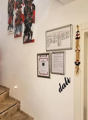 Picasso Проживание в семье Кешме